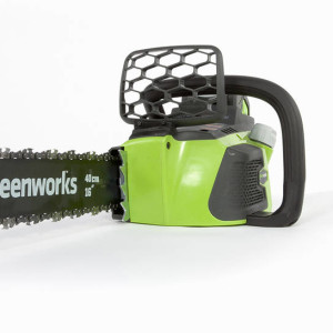 The G-MAX 40V 16-Inch Battery Powered Chainsaw Features At-A-Glance: